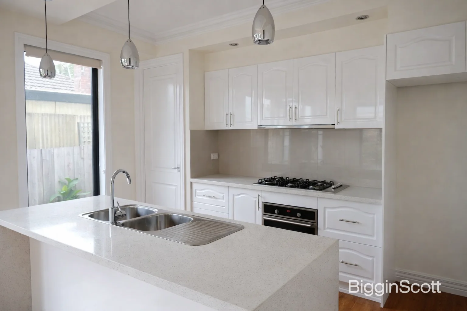 Additional image 2 of 2/175 Highbury Road, Burwood VIC 3125