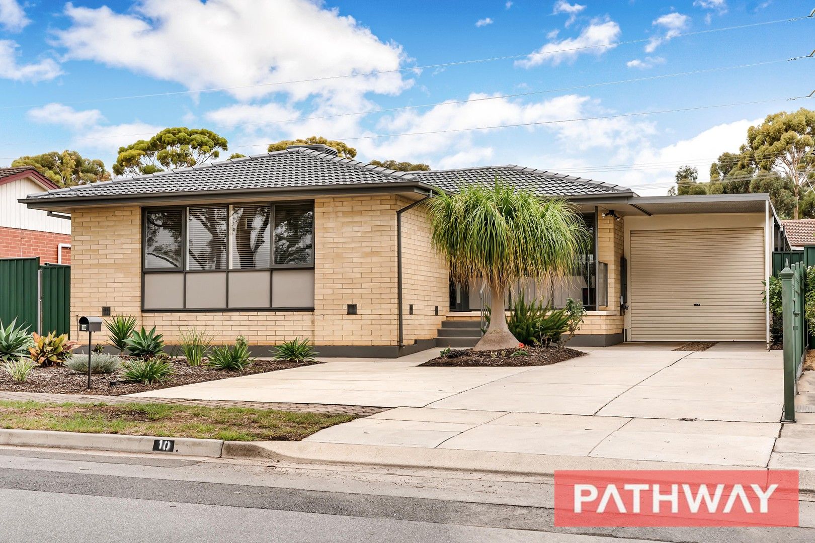 3 bedrooms House in 10 Mostyn Crescent SALISBURY EAST SA, 5109