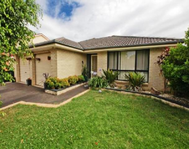 6 Bergalia Close, Prestons NSW 2170