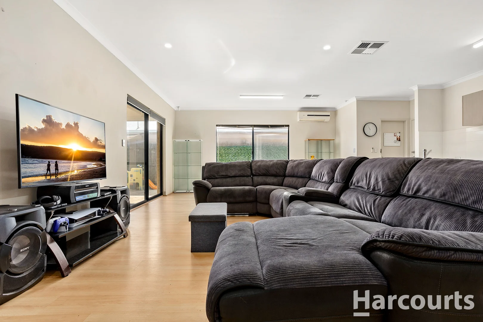 Additional image 4 of 98 Hudson Drive, Dudley Park WA 6210