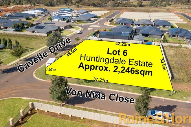 Picture of 5 Cavelle Place, DUBBO NSW 2830
