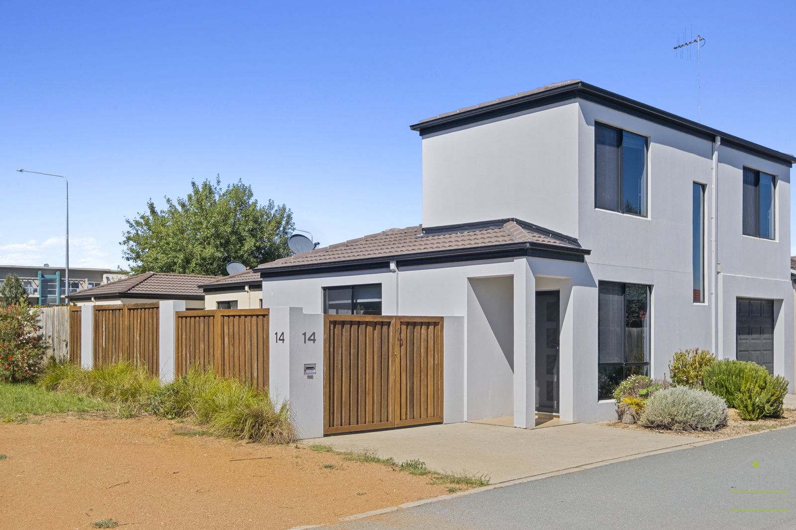 2 bedrooms House in 2/14 Wizard Street HARRISON ACT, 2914