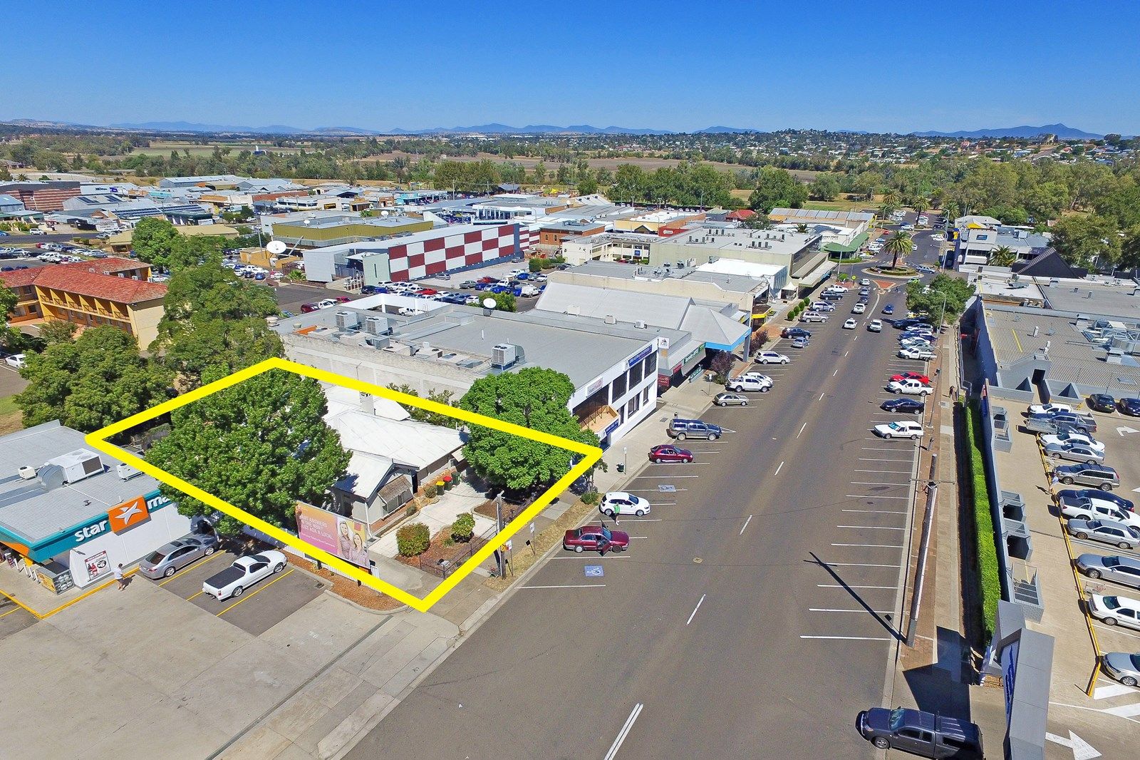 19 White Street, Tamworth NSW 2340, Image 1