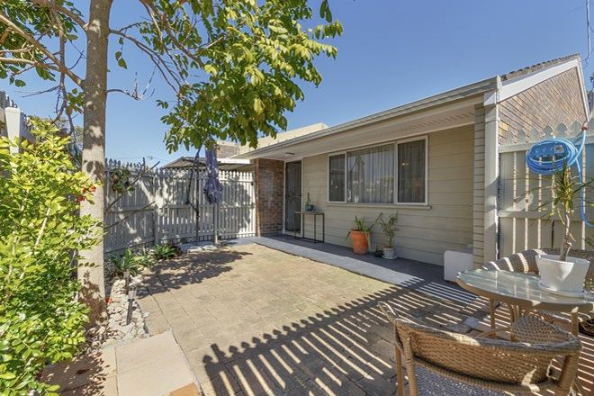 Picture of 3/67 Ronald Street, WYNNUM QLD 4178