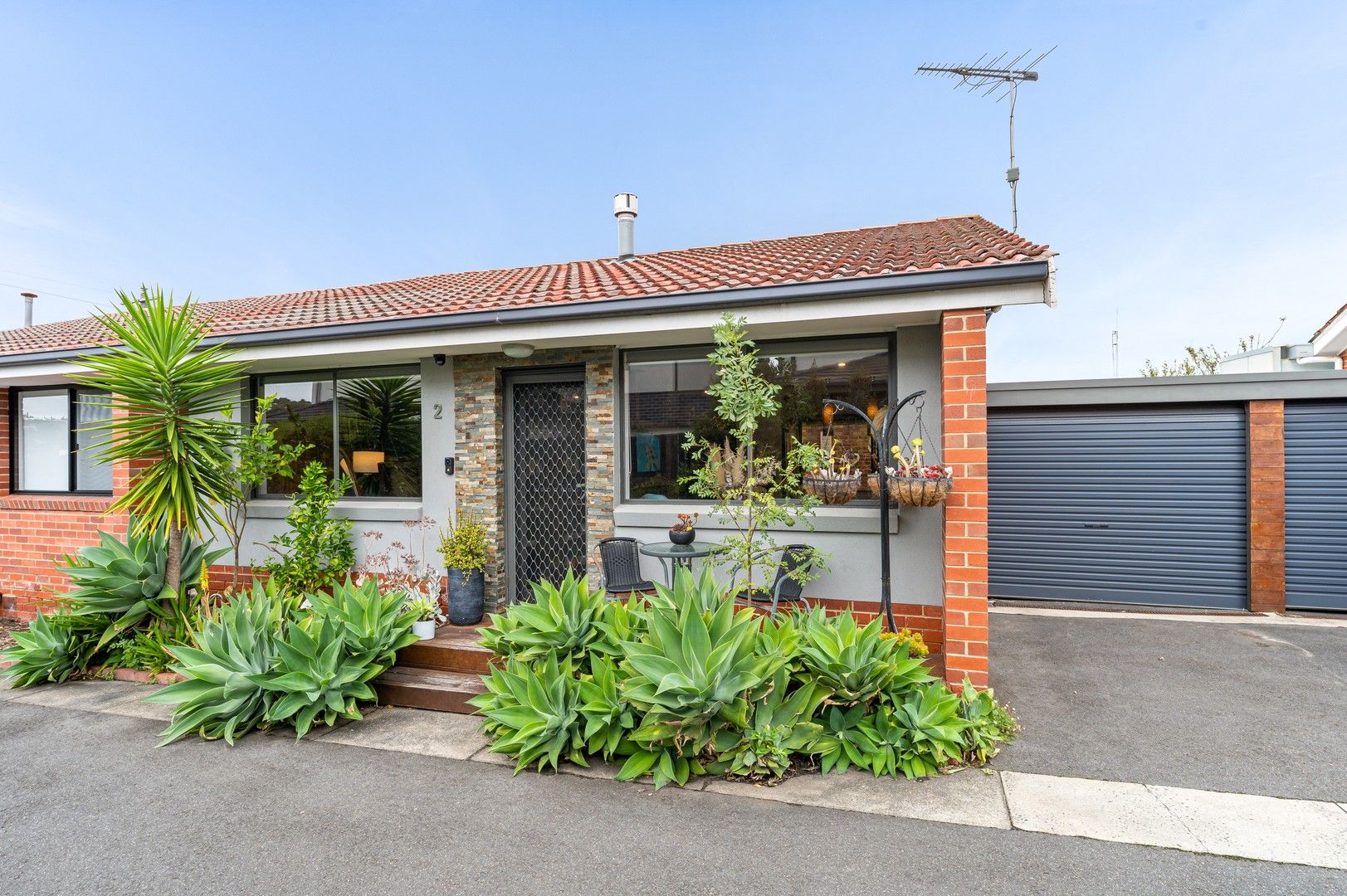 2/100 Tanti Avenue, Mornington VIC 3931, Image 0