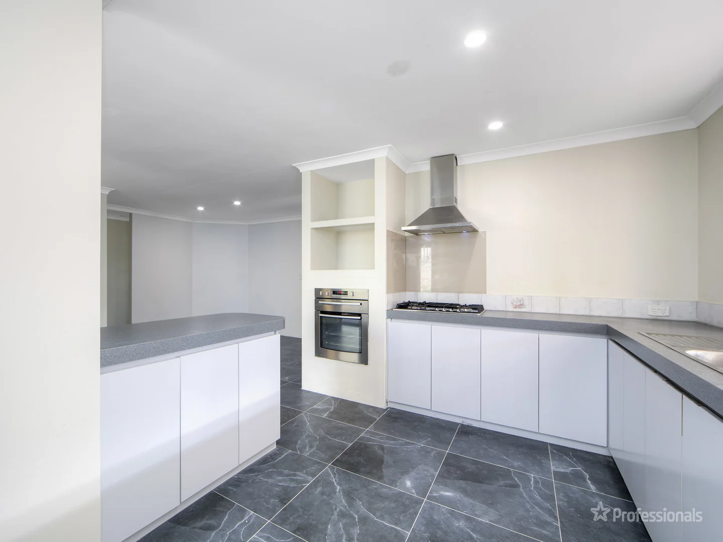 Additional image 10 of 99 St Barnabas Blvd, Quinns Rocks WA 6030