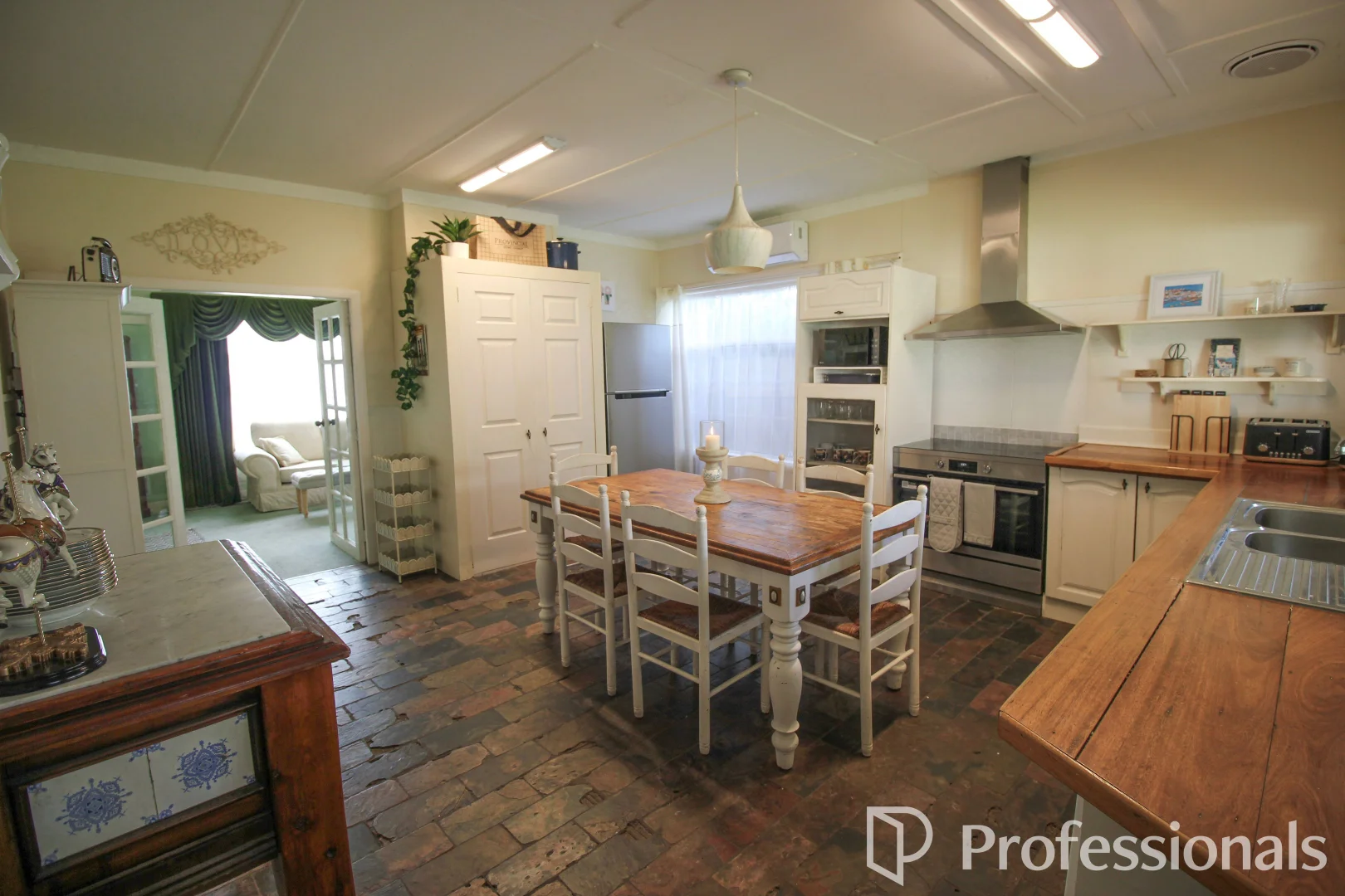 Additional image 24 of 9 King Street, Rosedale VIC 3847