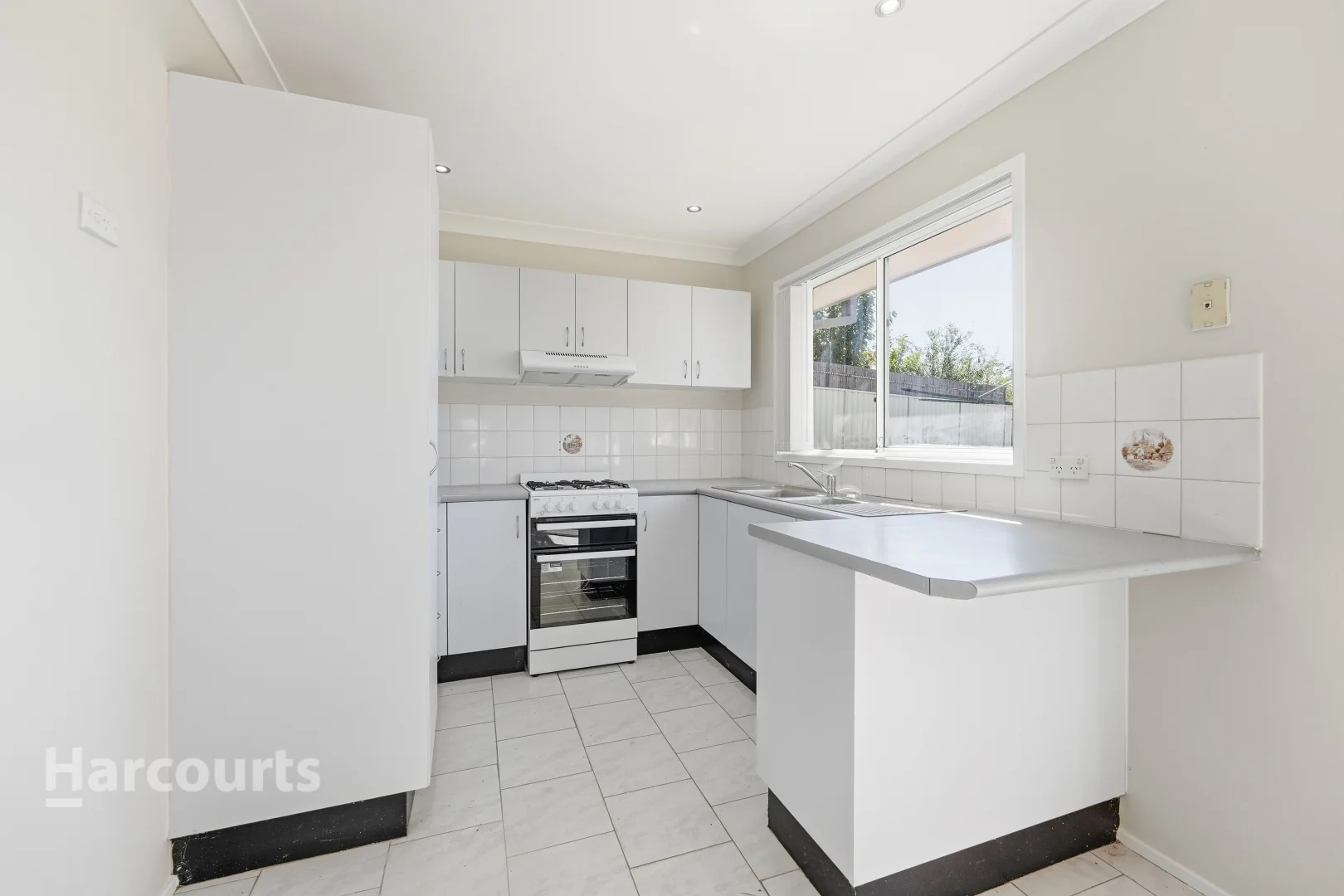 Additional image 2 of 17 Osburn Place, St Helens Park NSW 2560