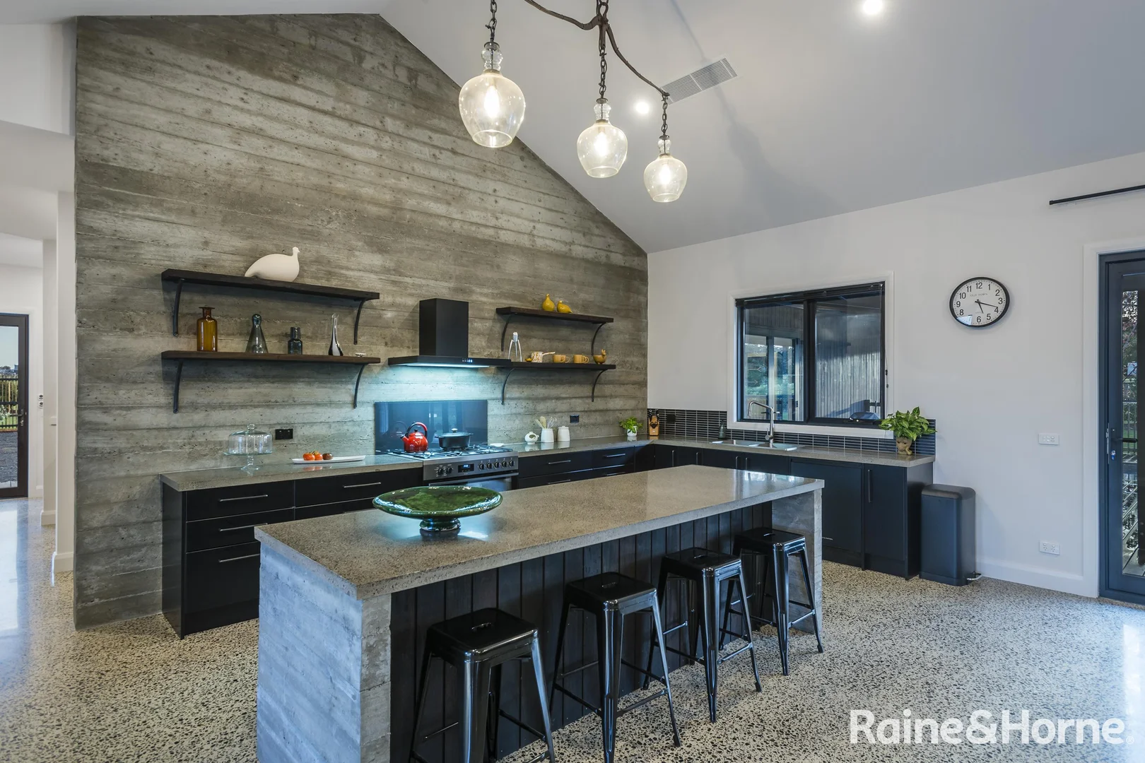 Additional image 11 of 7 Misty View Court, Gisborne VIC 3437