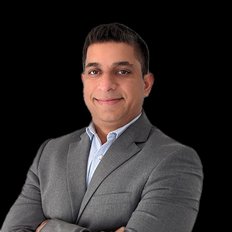 Amit Vishnoi, Sales representative