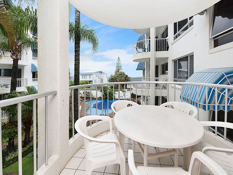 Unit 9 'Resort Estoril' 38 McIlwraith Street, MOFFAT BEACH QLD 4551, Image 1