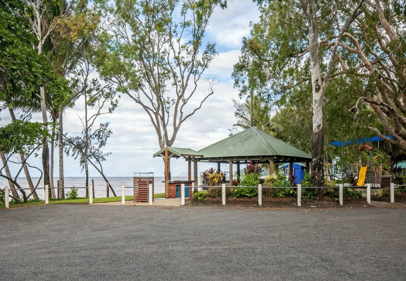 8/35 Upolu Esplanade, Clifton Beach QLD 4879, Image 0