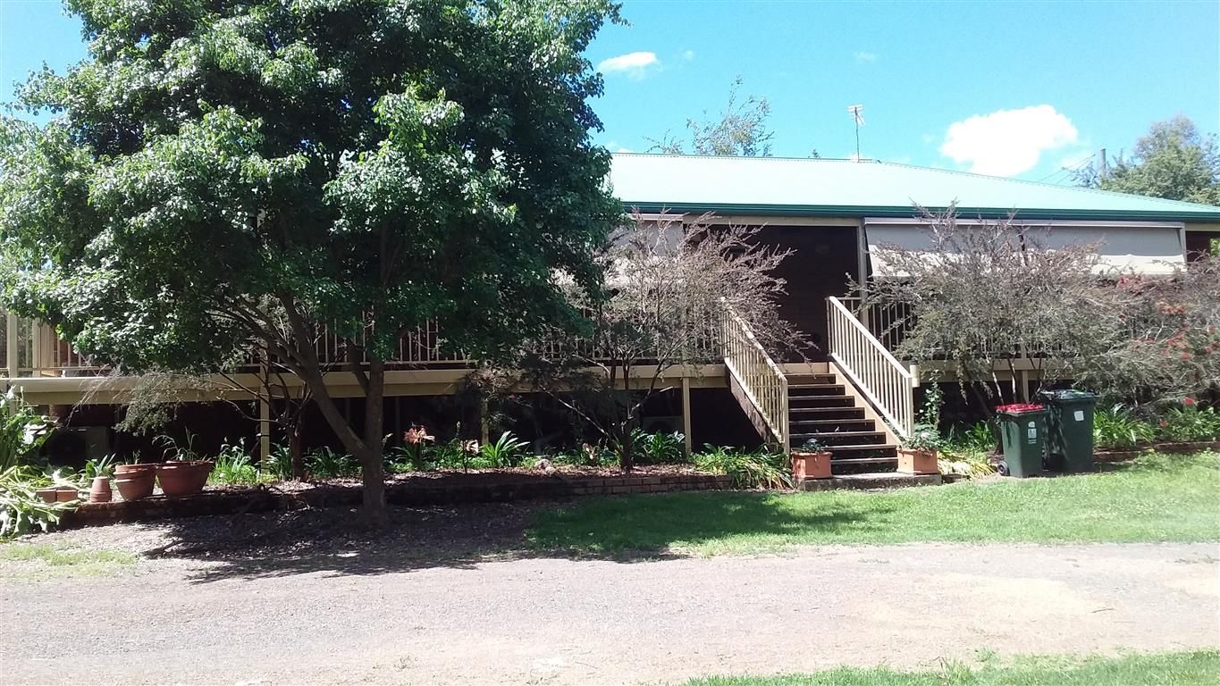 21 Cromwell Street, Adelong NSW 2729, Image 1