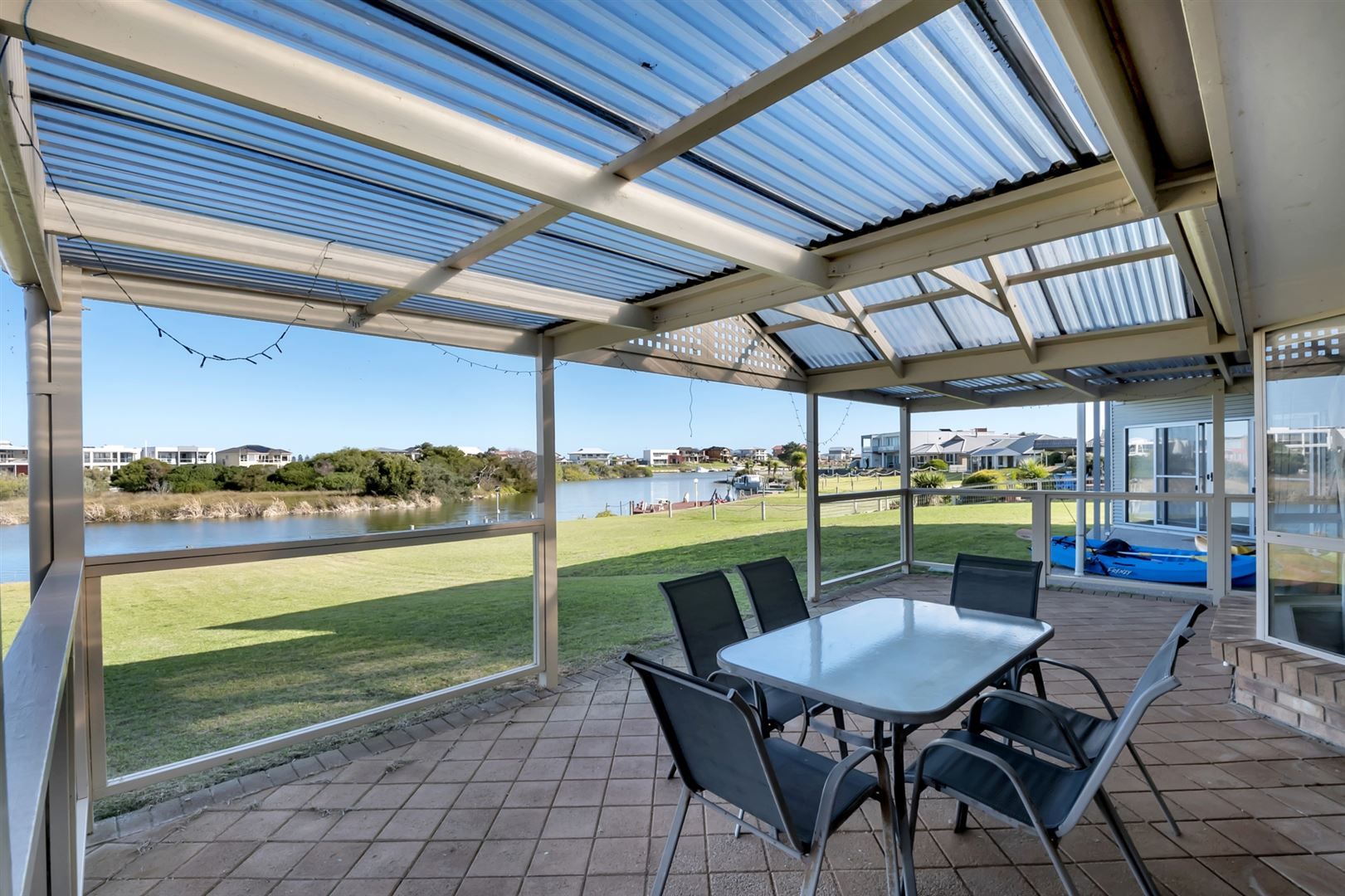 23 Prince Alfred Parade, Hindmarsh Island SA 5214, Image 2