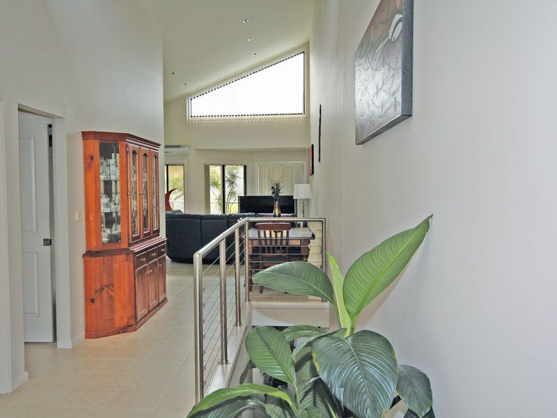 2/8 Seagrass Circuit, CORLETTE NSW 2315, Image 2