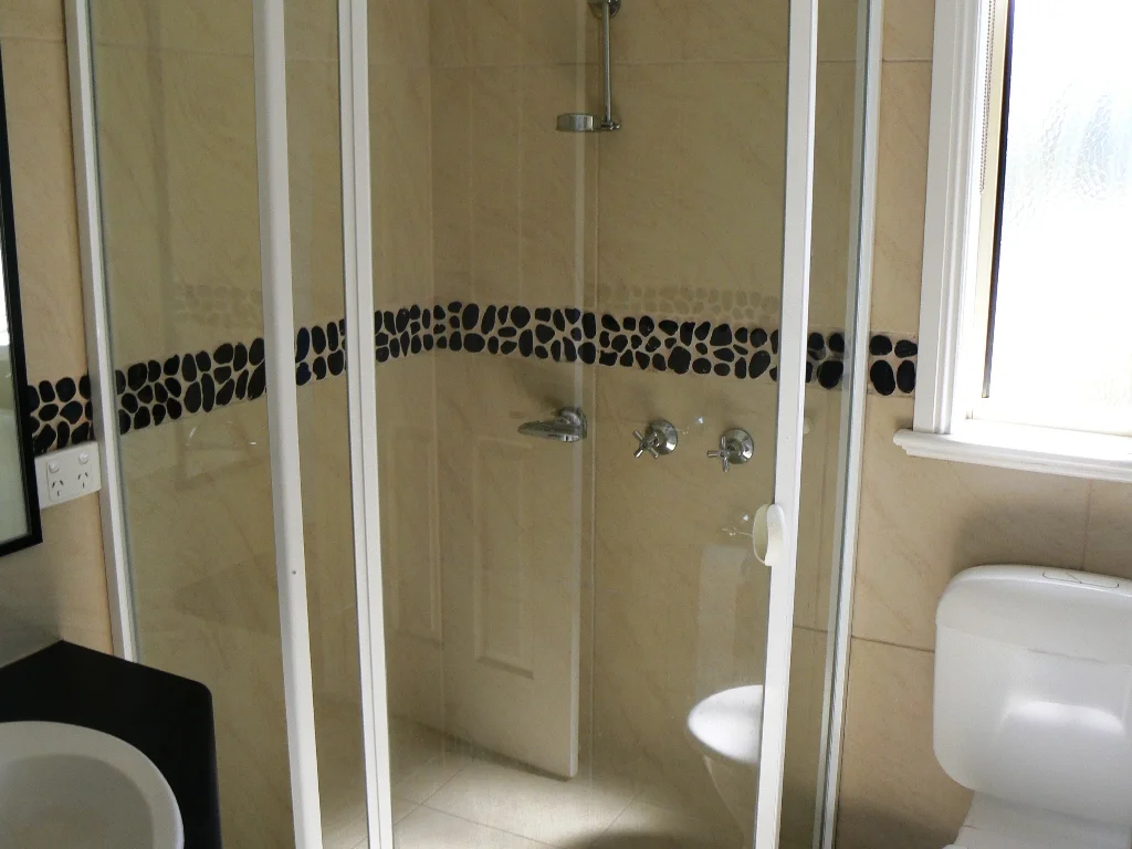 Additional image 9 of 2/112 McLachlan Street, Apollo Bay VIC 3233