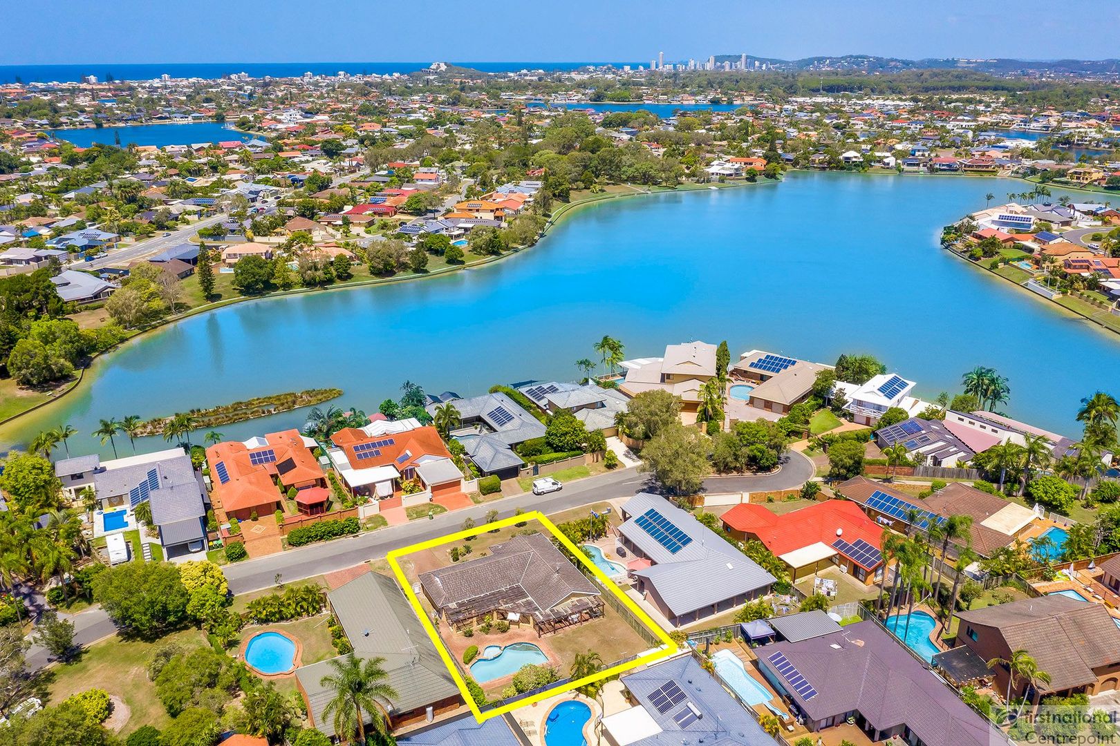 9 Haslewood Court, Mermaid Waters Property History & Address Research