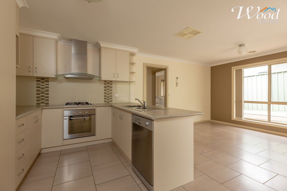 1/35 Handel St (Norris Park), Albury NSW 2640, Image 2