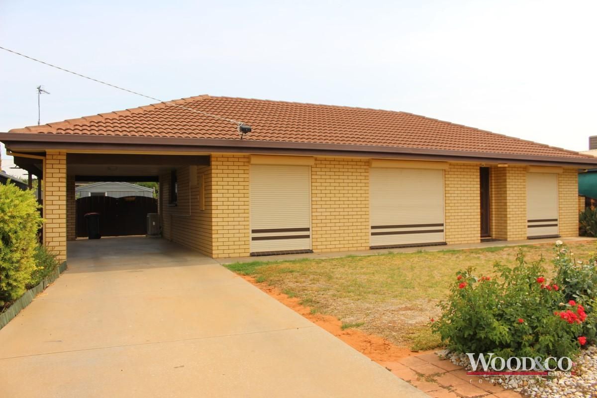 5 Adams Road, Swan Hill VIC 3585