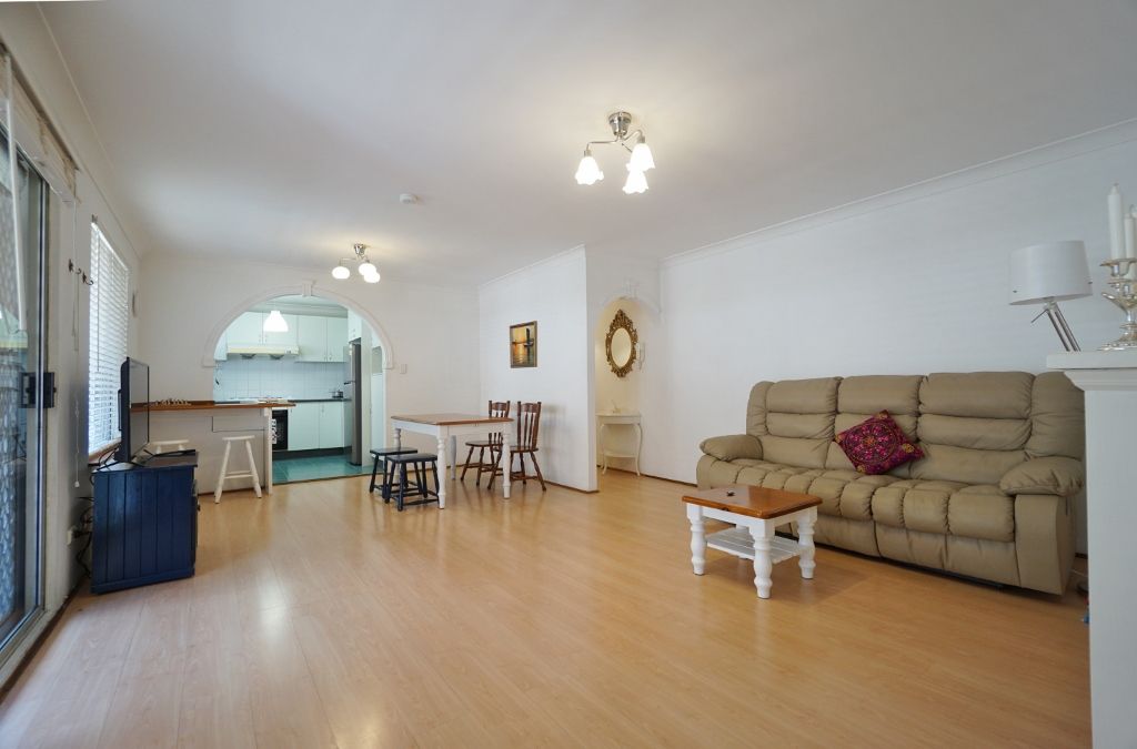 2 bedrooms Apartment / Unit / Flat in 2/18-20 Thomas Street PARRAMATTA NSW, 2150
