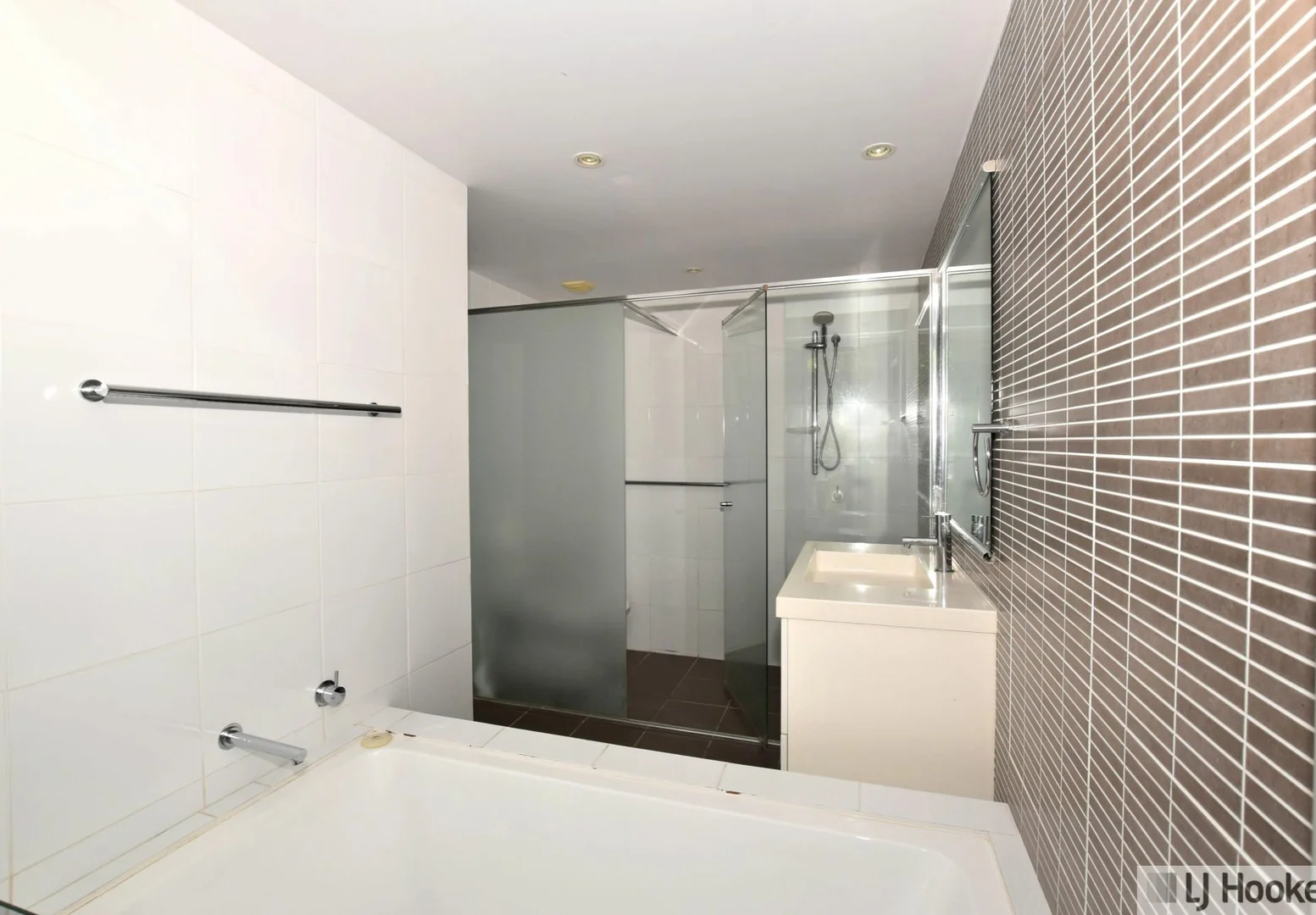 Additional image 5 of 3/10-14 Poinciana Boulevard, Cardwell QLD 4849