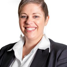 Elders Real Estate Yarram - Michelle Smith