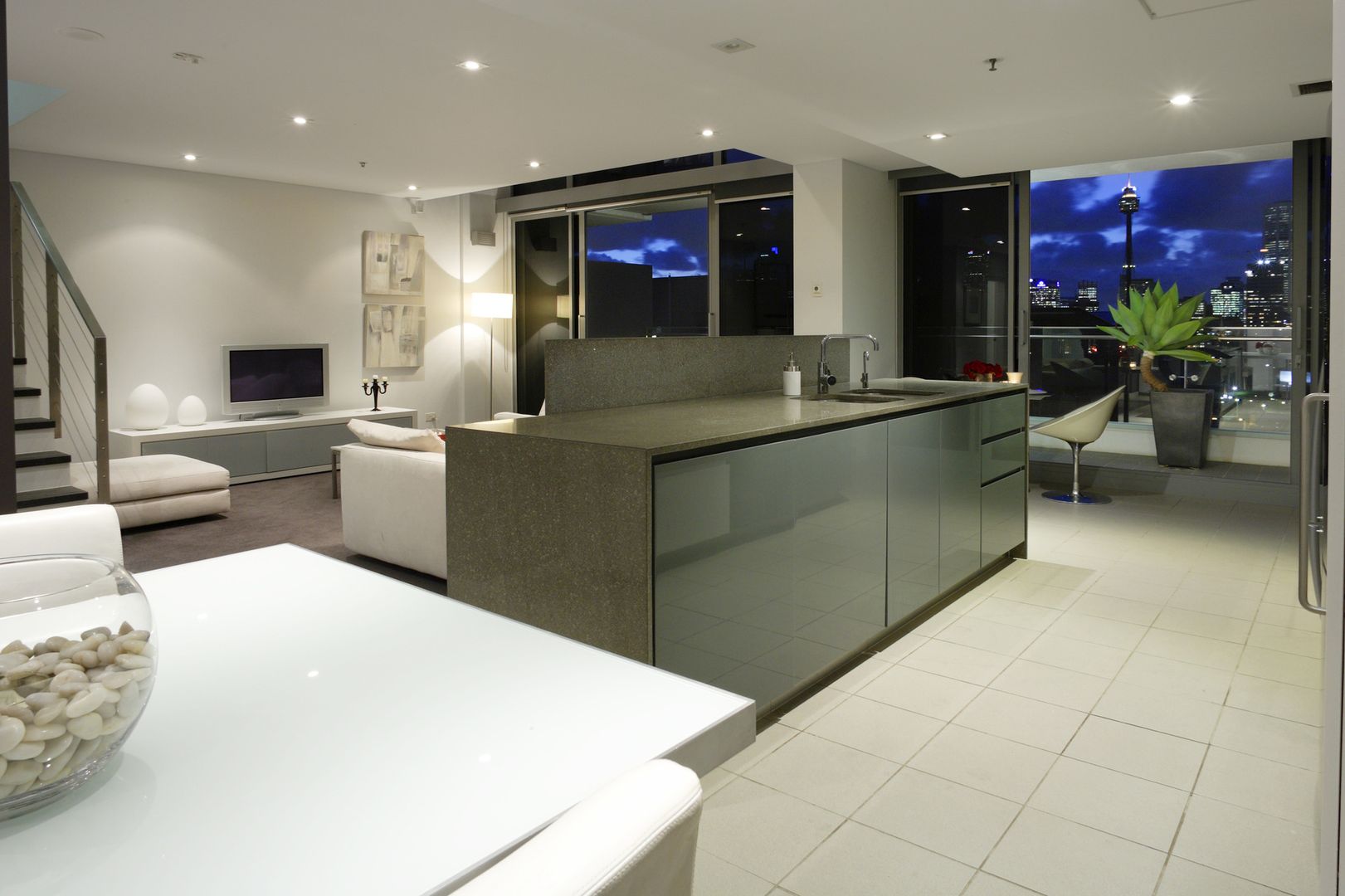 905/81 Macleay Street, Potts Point NSW 2011, Image 2