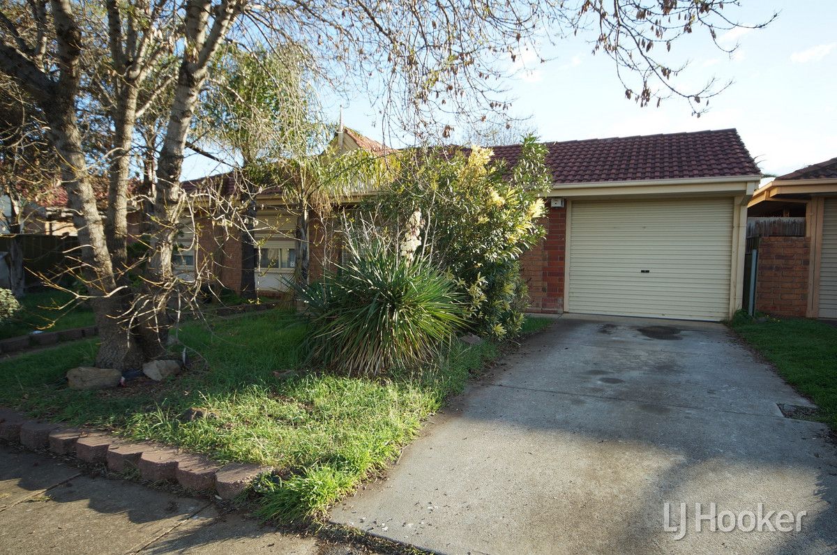 16 Grace Avenue, Andrews Farm SA 5114, Image 2