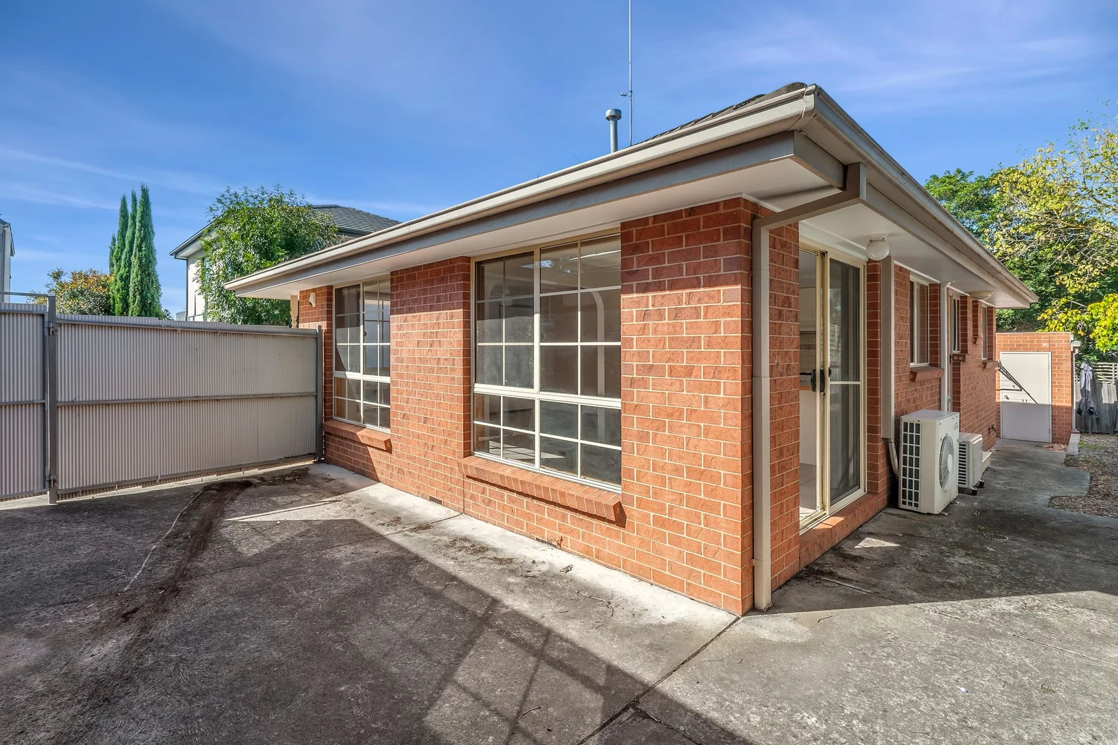 Additional image 9 of 2/237 Mt Pleasant Road, Highton VIC 3216