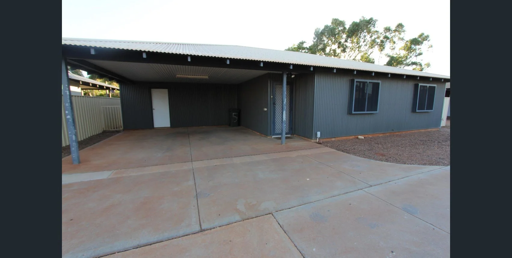 5/4 Reynolds Place, South Hedland WA 6722