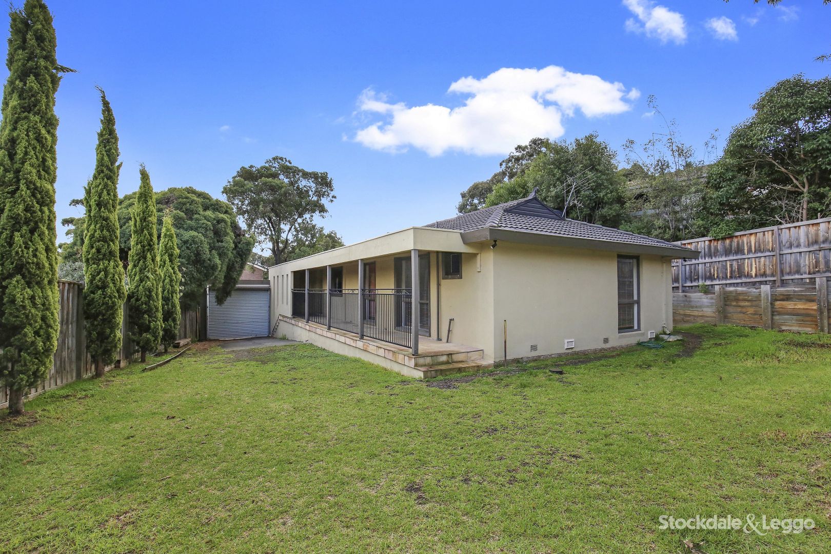 10 Larnook Close, Greensborough VIC 3088, Image 1