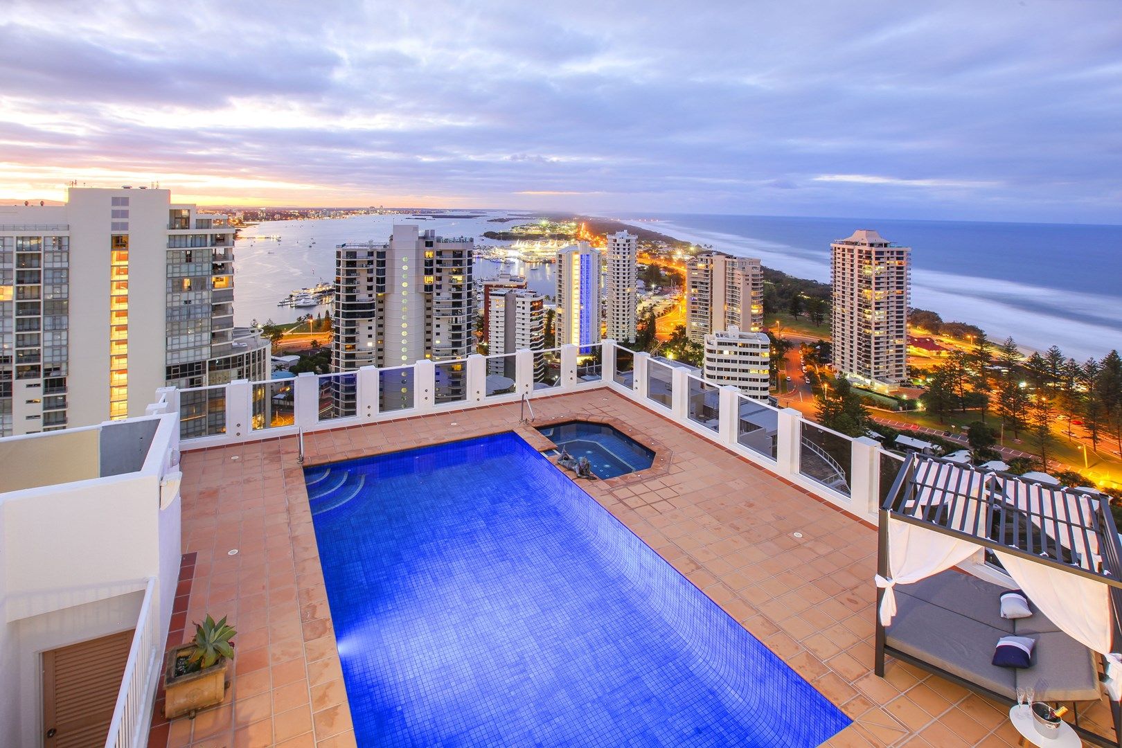 93/1-9 Hughes Avenue, Main Beach QLD 4217, Image 0