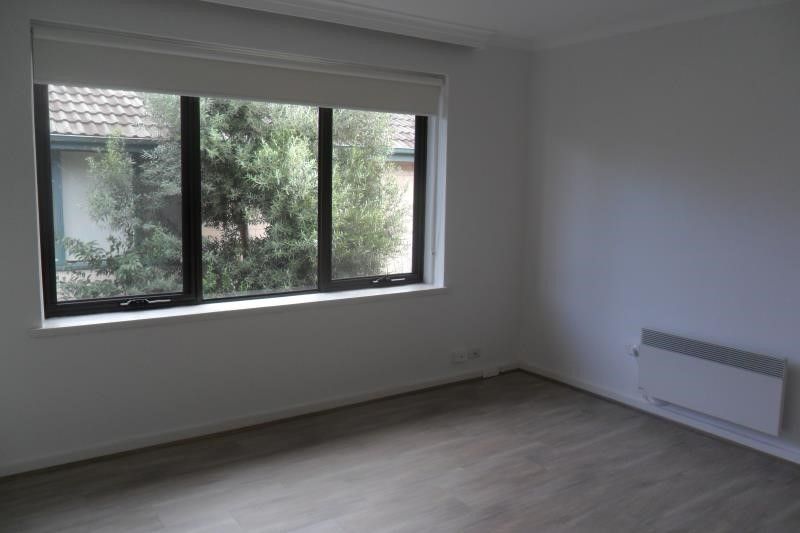2 bedrooms Apartment / Unit / Flat in 4/46 Gourlay St BALACLAVA VIC, 3183