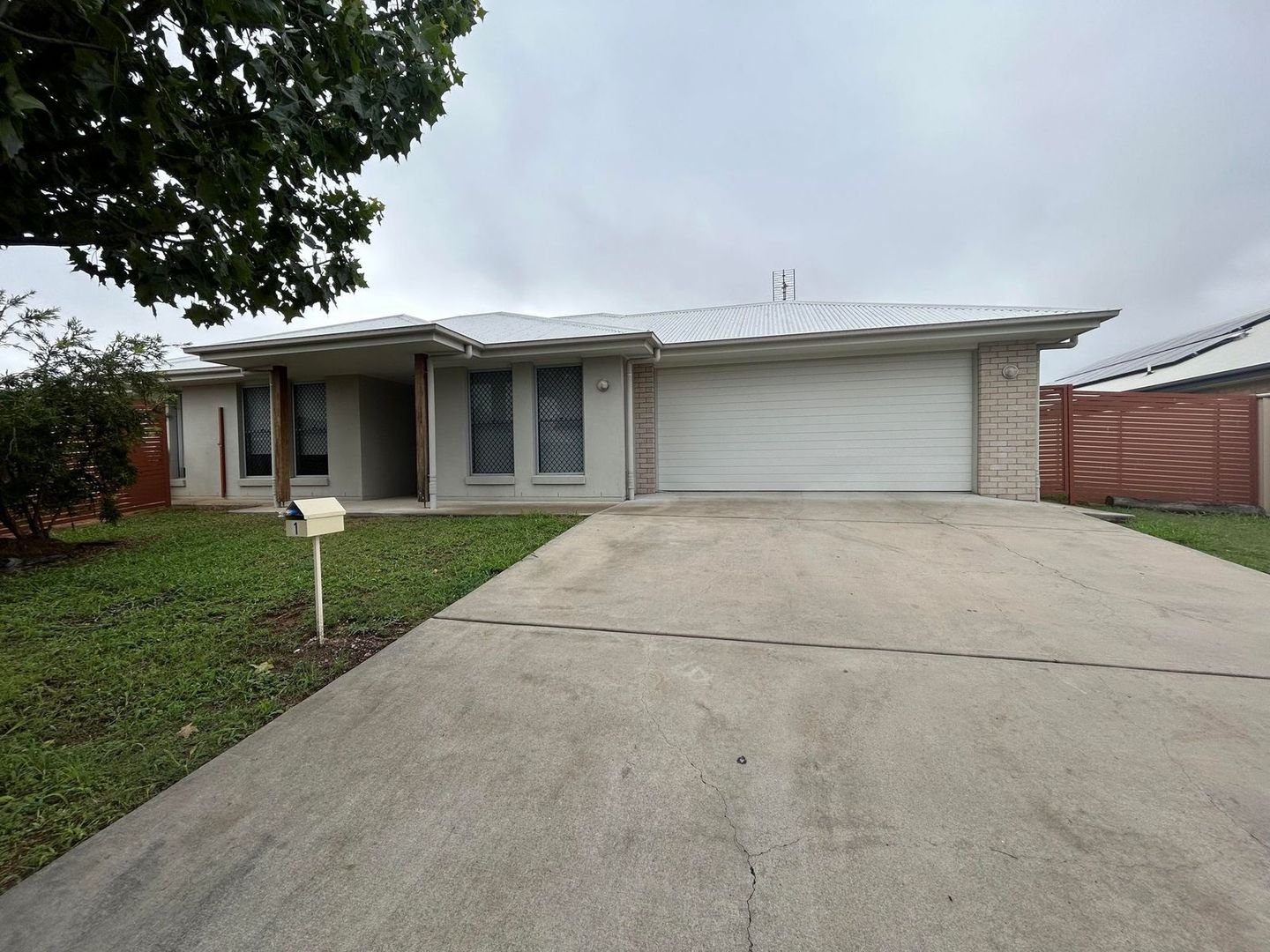 1 Ellem Drive, Chinchilla QLD 4413