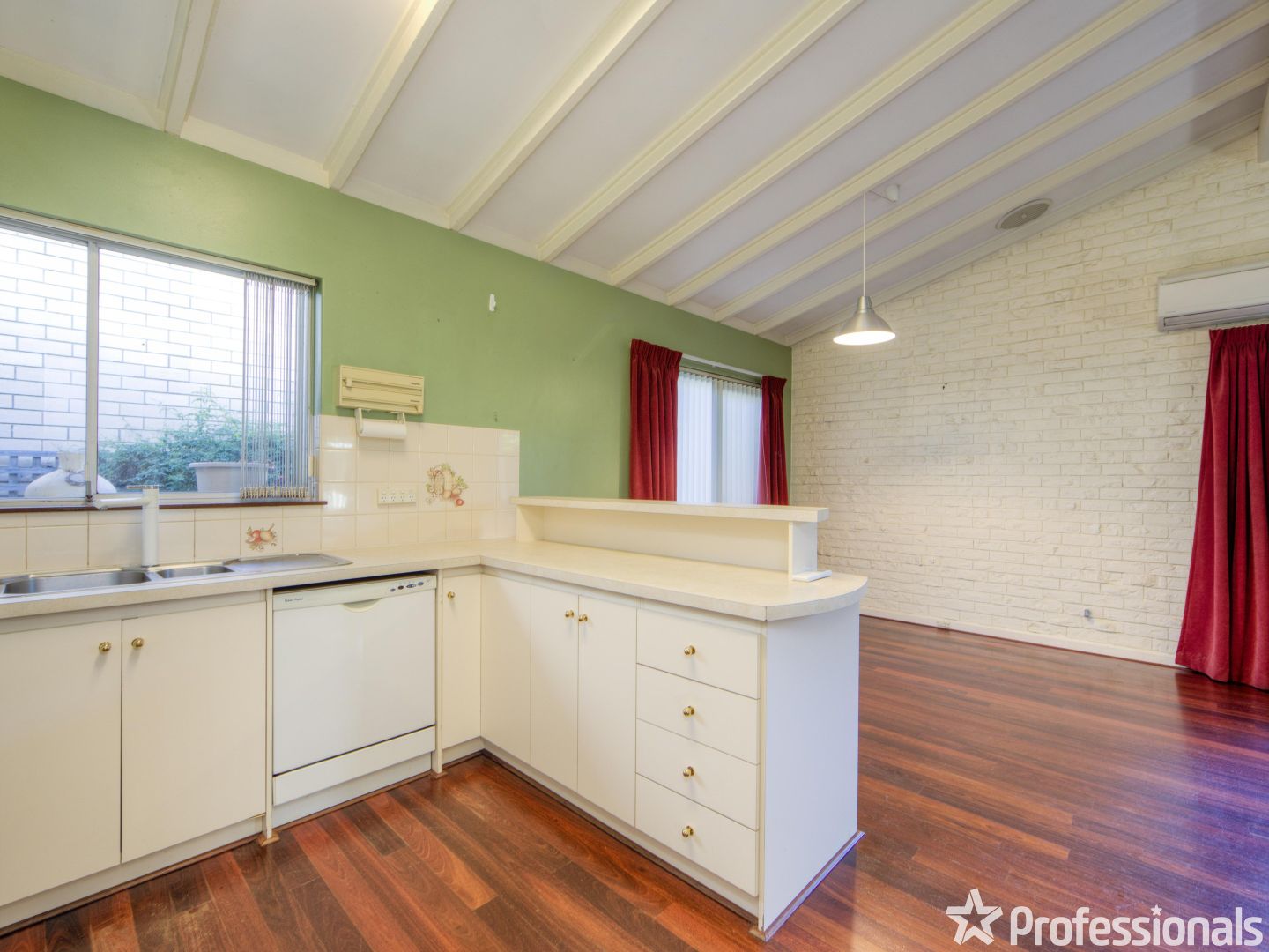 20B West Terrace, Maida Vale WA 6057, Image 2