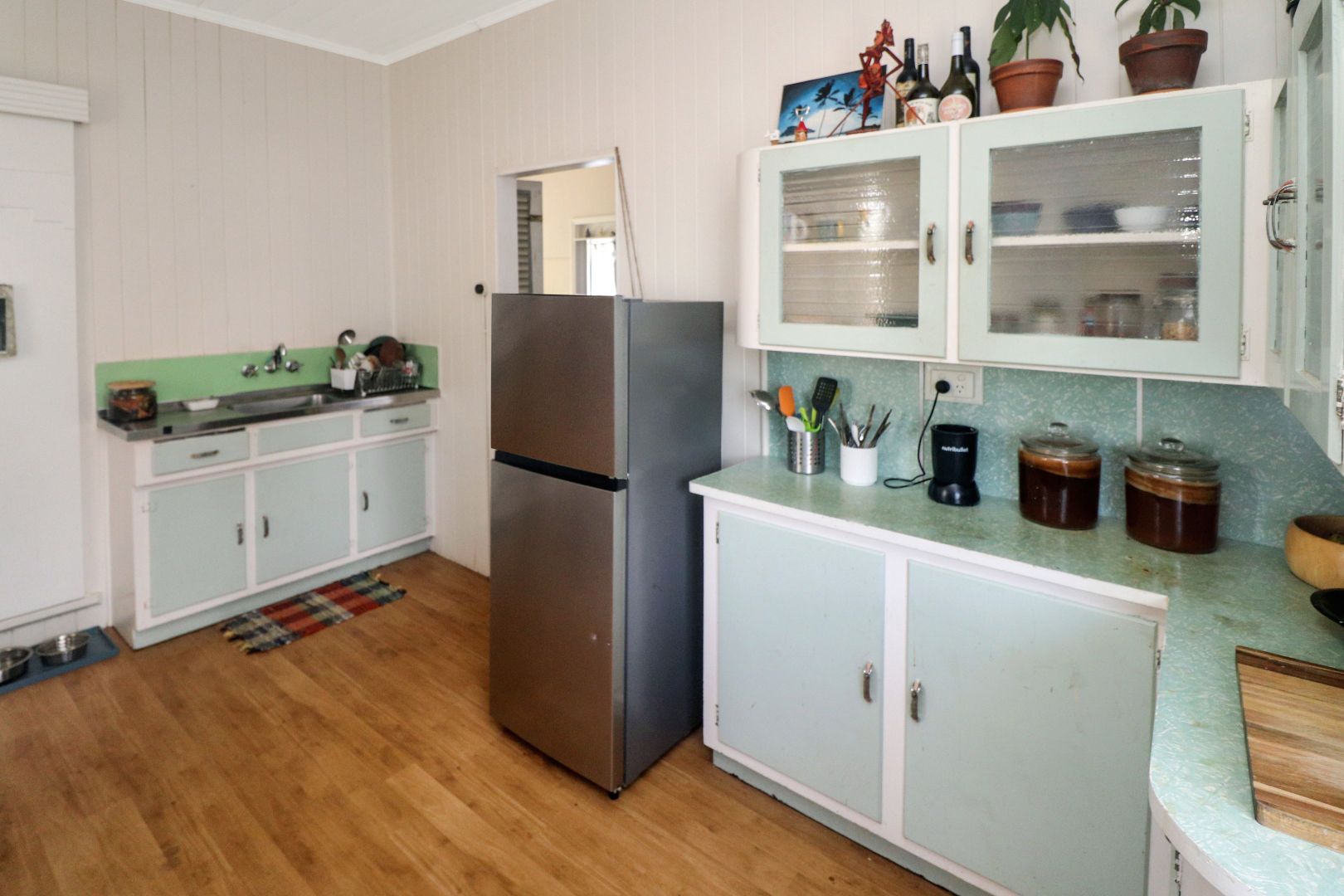 34 Tenth Avenue, Railway Estate QLD 4810, Image 2