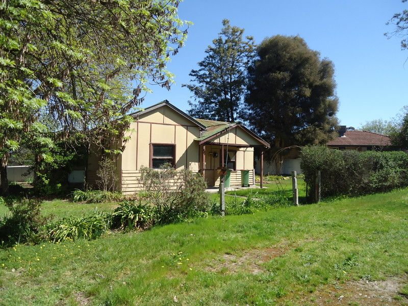 74 Albert Road, Chiltern VIC 3683, Image 0