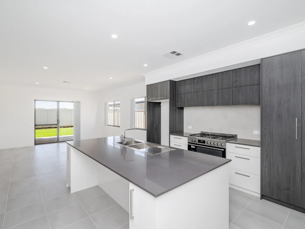 Additional image 4 of 10 Dufferin Road, Two Rocks WA 6037