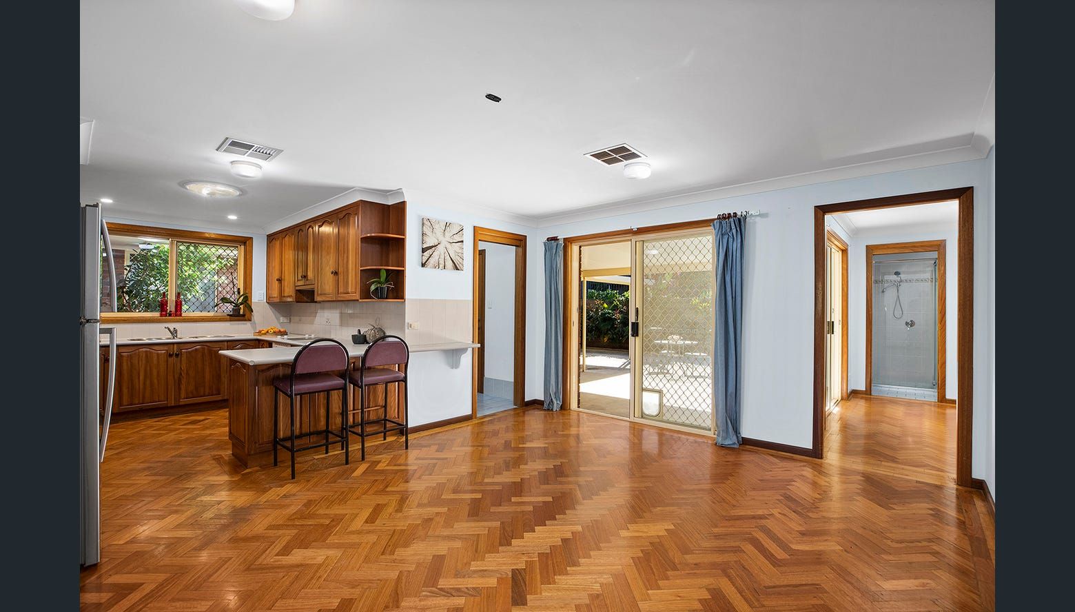 5 bedrooms House in 33 Brunswick Avenue COFFS HARBOUR NSW, 2450