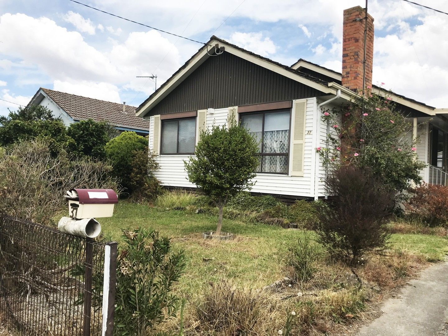 4 bedrooms House in 37 Junier Street MORWELL VIC, 3840