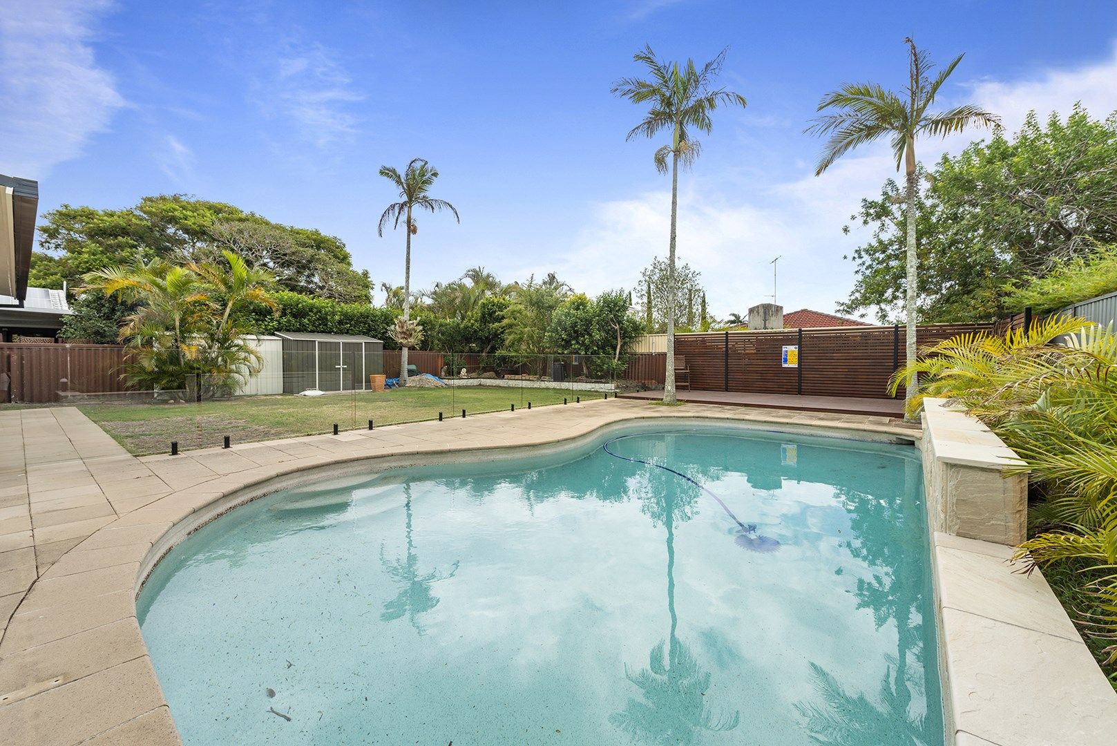 21 Southerly Street, Mermaid Waters QLD 4218, Image 0