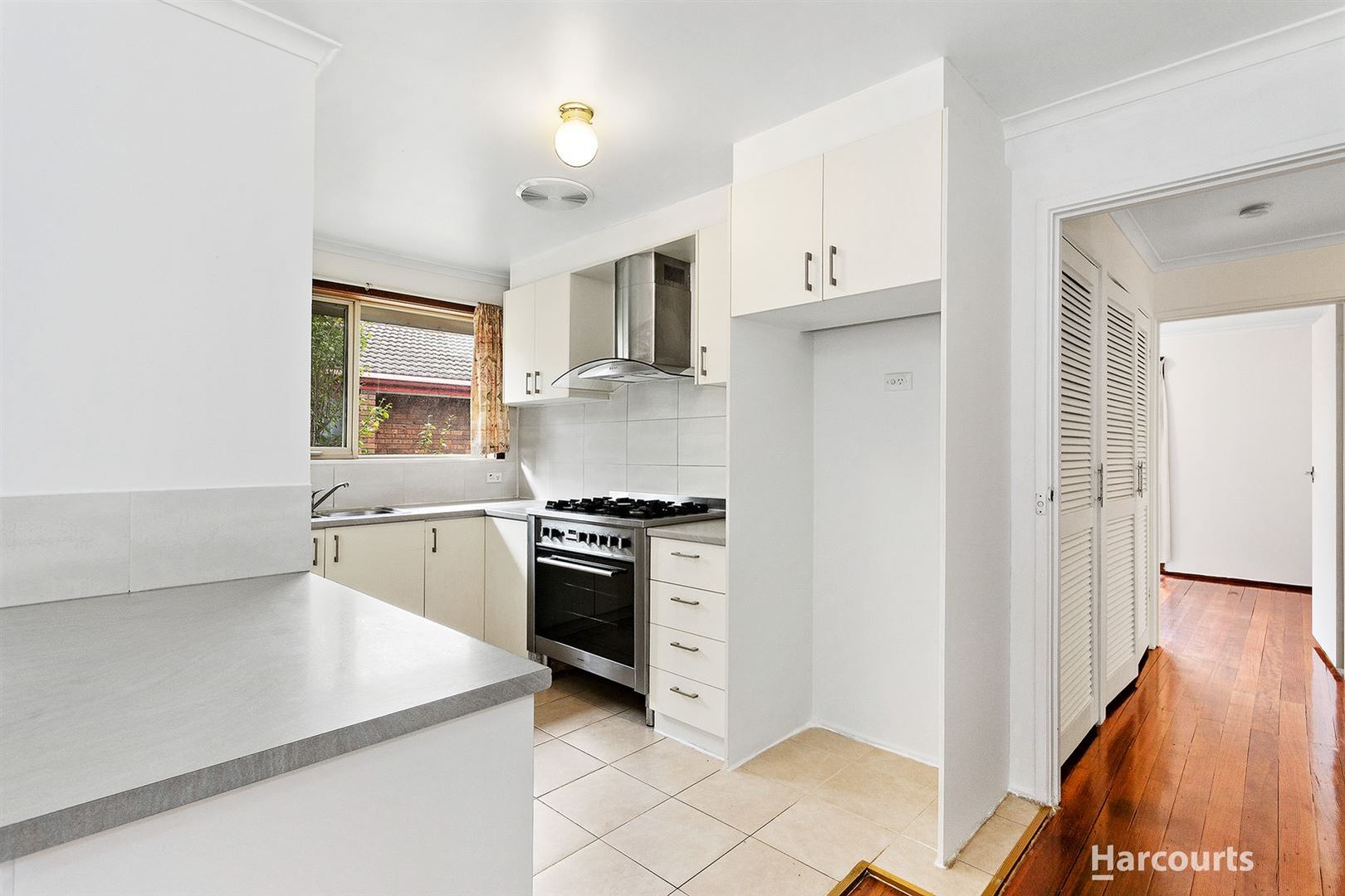 56 Rembrandt Drive, Wheelers Hill VIC 3150, Image 2