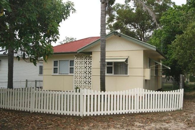 Picture of 28 Pozieres Avenue, UMINA BEACH NSW 2257