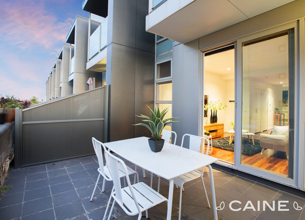 4/6 Industry Lane, Coburg VIC 3058