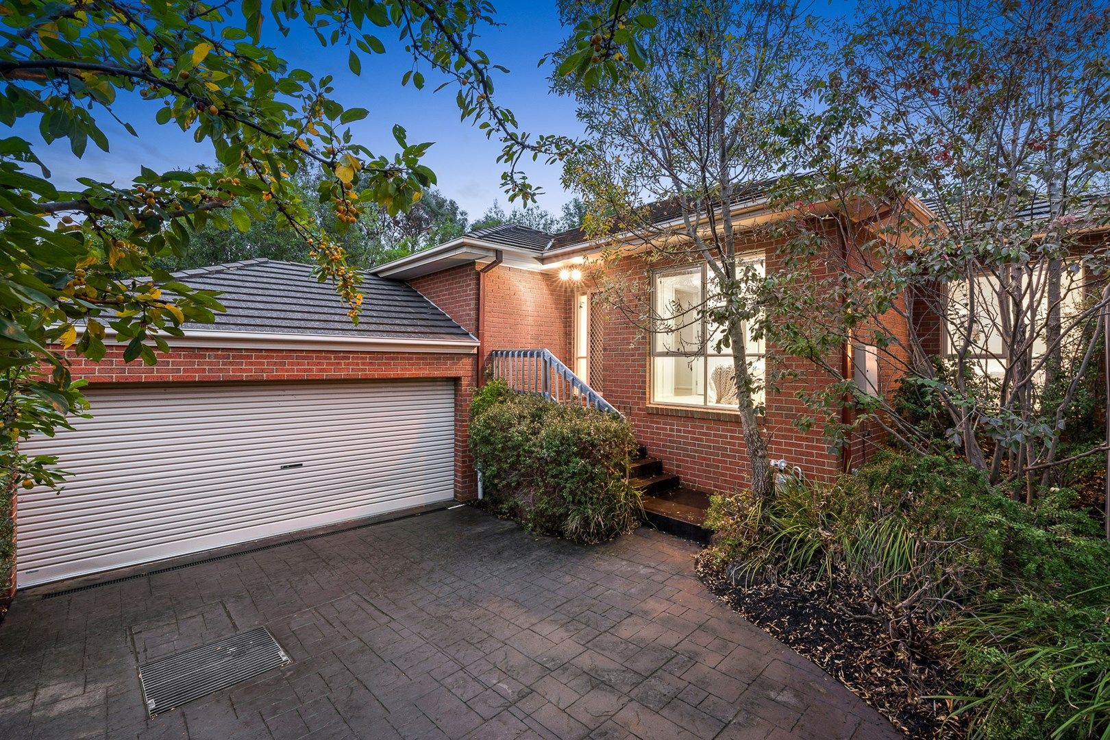 2/13 Turnstone Street, Doncaster East VIC 3109, Image 0