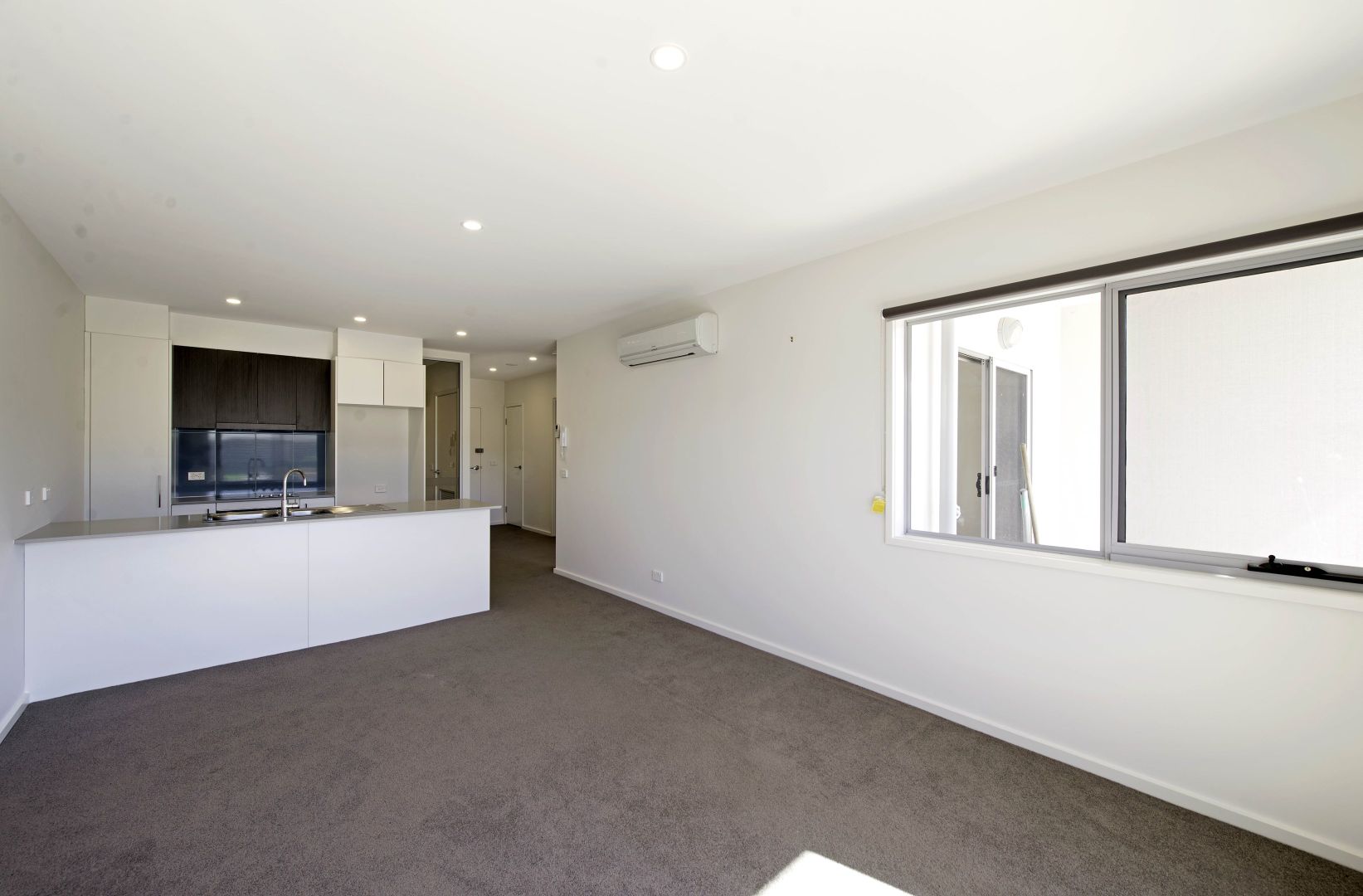 90/230 Flemington Road, Harrison ACT 2914, Image 2