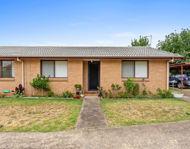 4/16 Mount Street, Scone NSW 2337