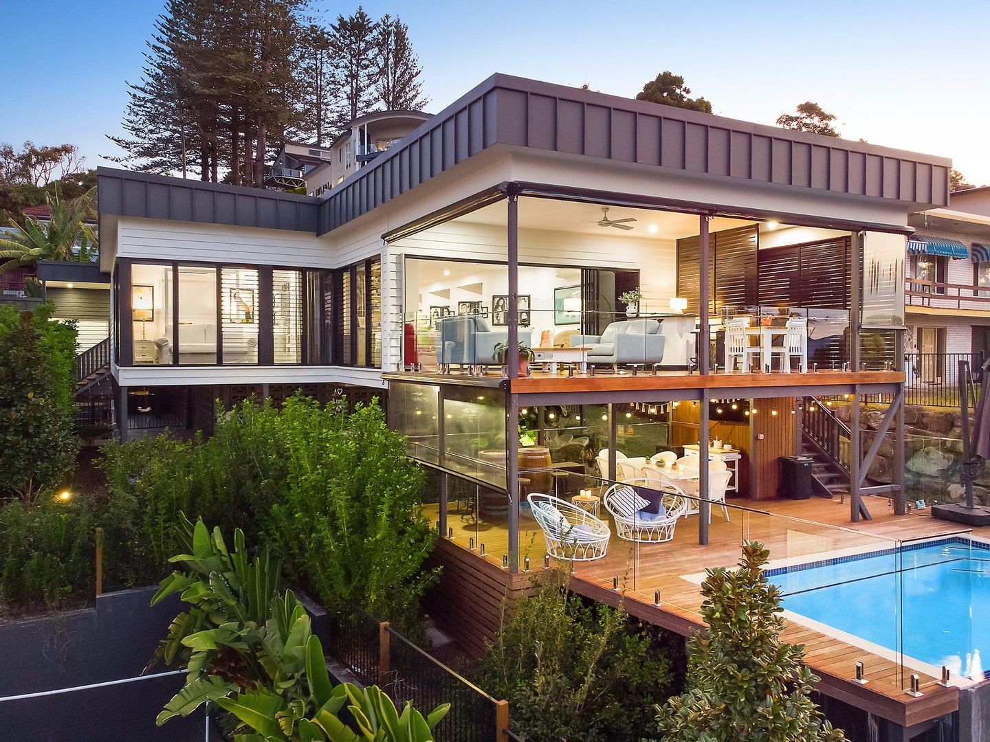 4 bedrooms House in 87 Garrick Street COOLANGATTA QLD, 4225