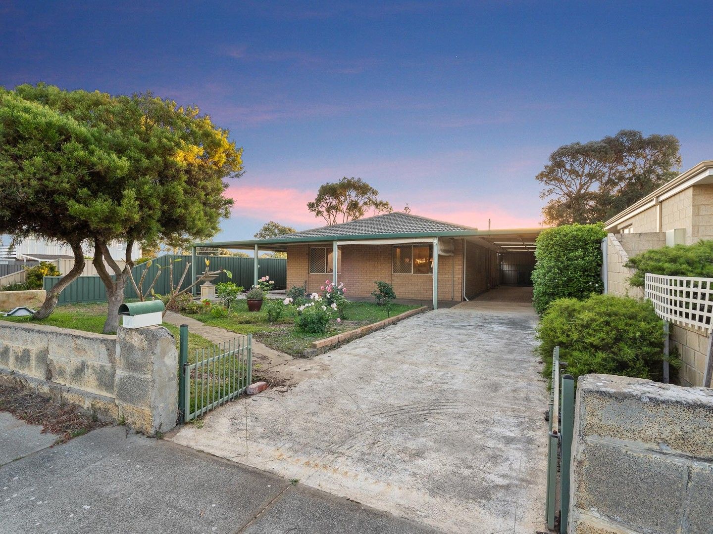 11 South Road, Shoalwater WA 6169, Image 0