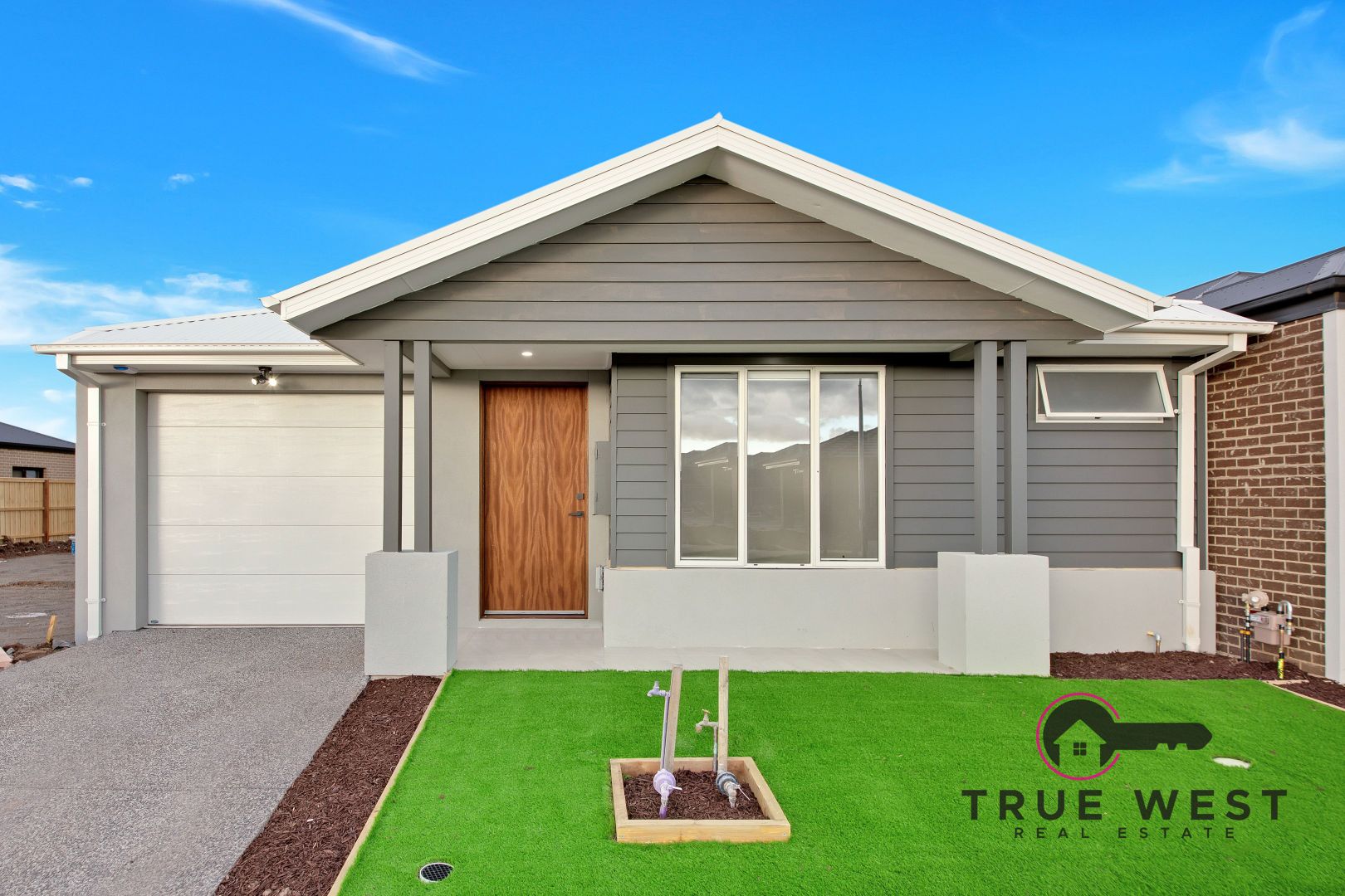 10 Aaron Road, Tarneit VIC 3029, Image 1